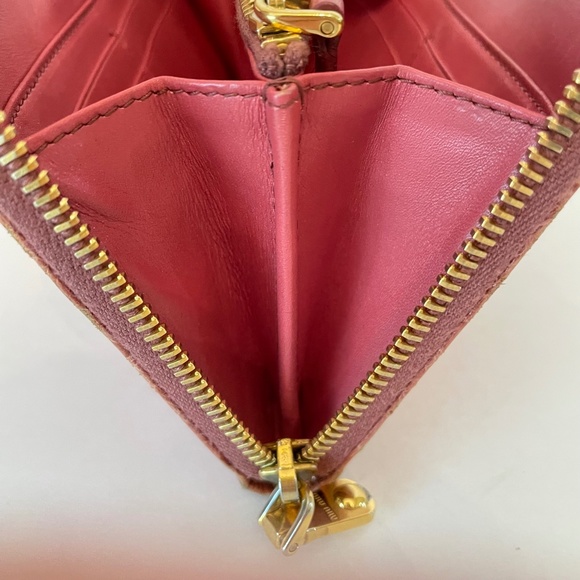 Miu Miu by Prada Pink/Mauve Croc Embossed Zip Around Wallet - Picture 11 of 16